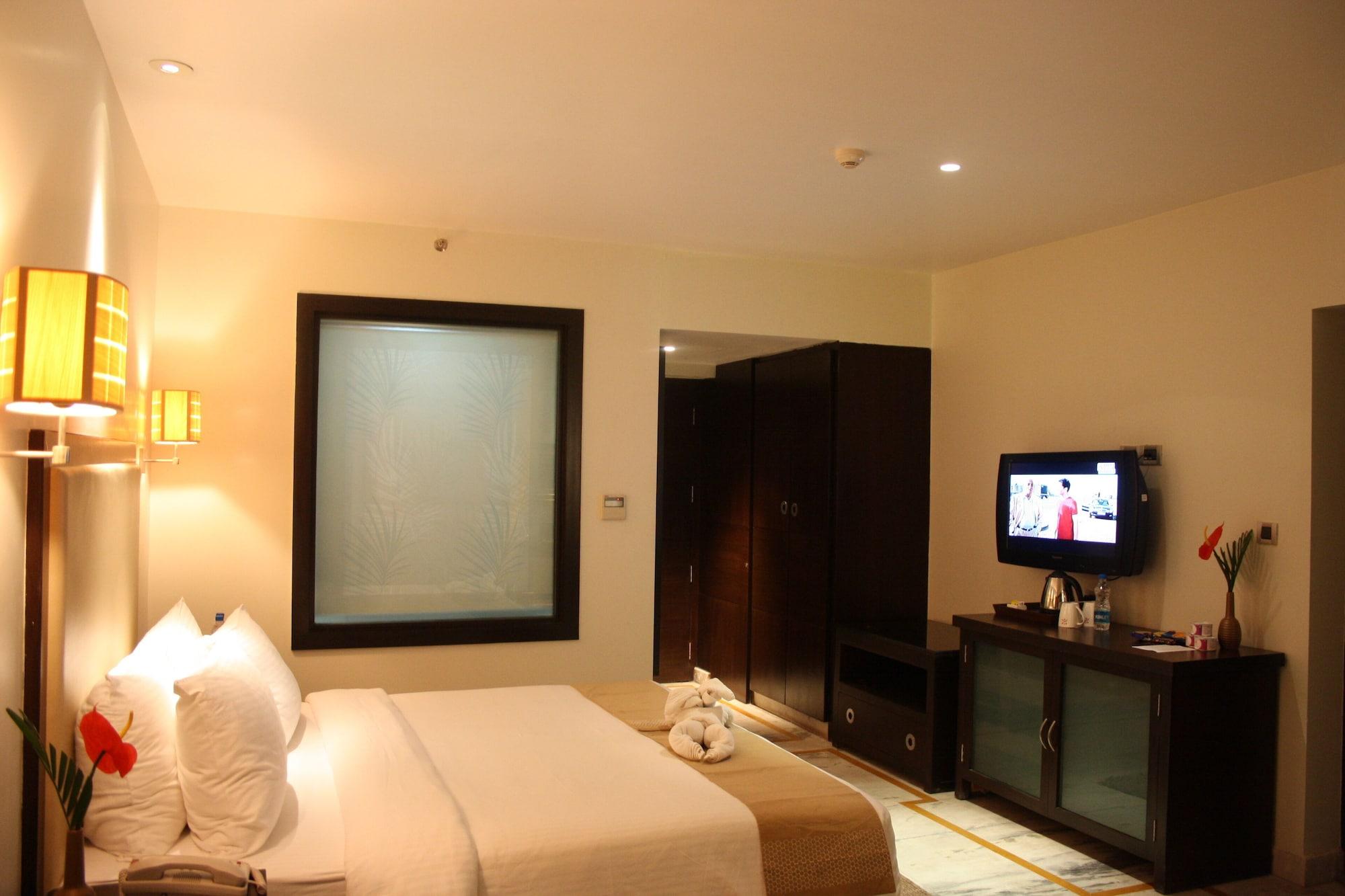 Royal Orchid Central Kireeti Hampi, Hospet Exteriör bild