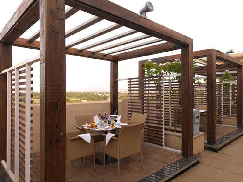 Royal Orchid Central Kireeti Hampi, Hospet Exteriör bild